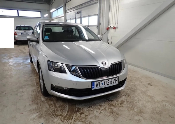 Skoda Octavia cena 56900 przebieg: 119000, rok produkcji 2018 z Sochaczew małe 254